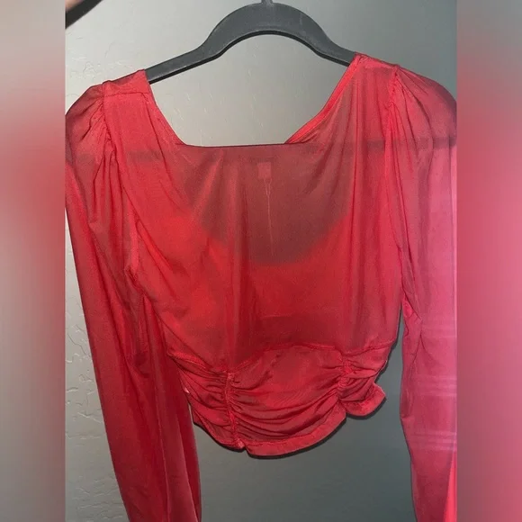 Emory Park Long Sleeve Mesh Top - Picture 3 of 4